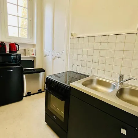 Lovely Place In Caen's Historic Center קאין