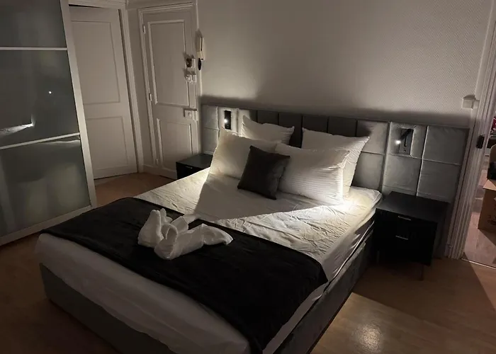 Lovely Place In Caen's Historic Center Apartment